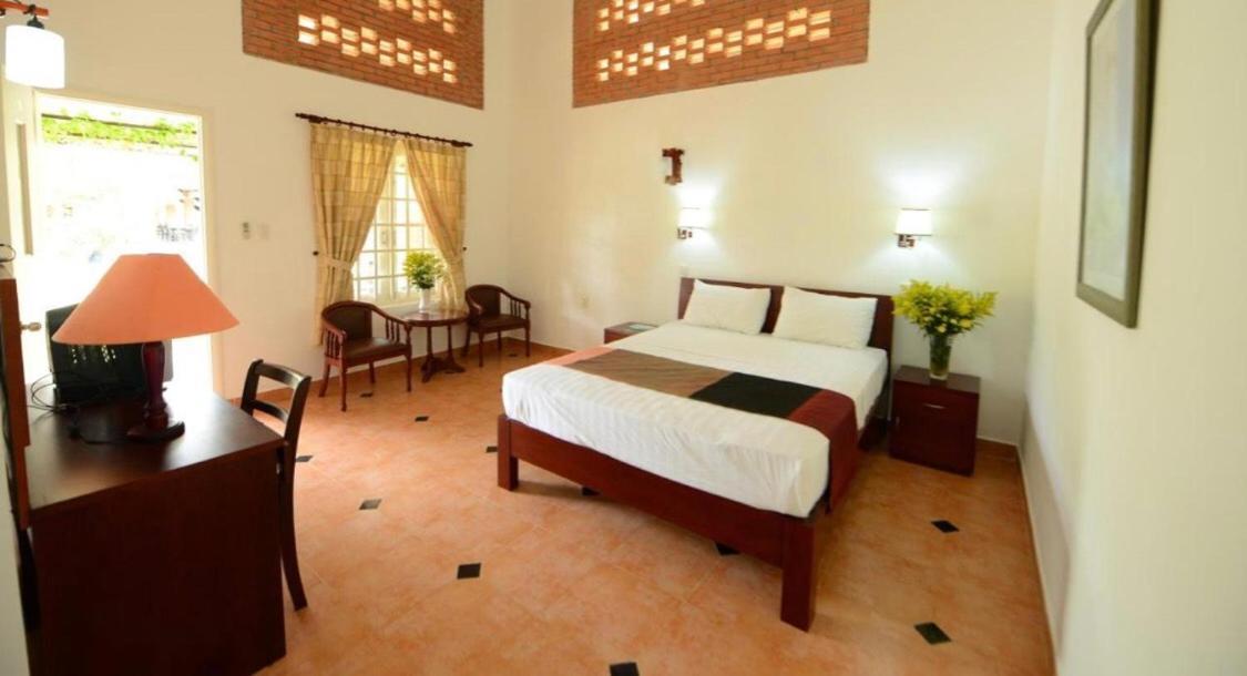 Les Hameaux De L'Orient Hotel Ho Chi Minh City Bagian luar foto