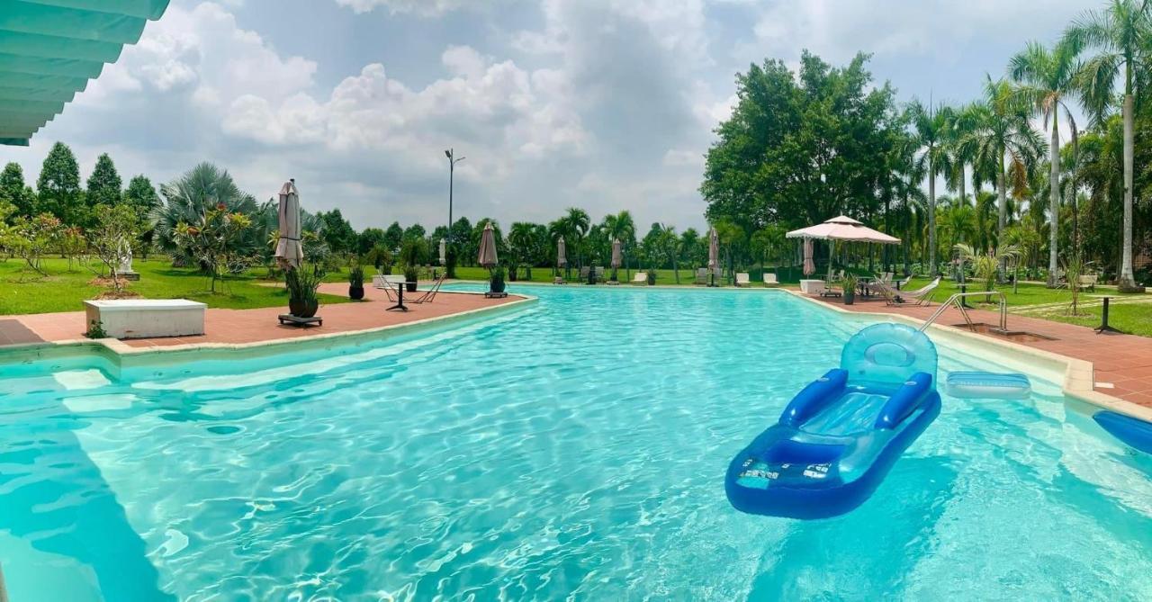 Les Hameaux De L'Orient Hotel Ho Chi Minh City Bagian luar foto